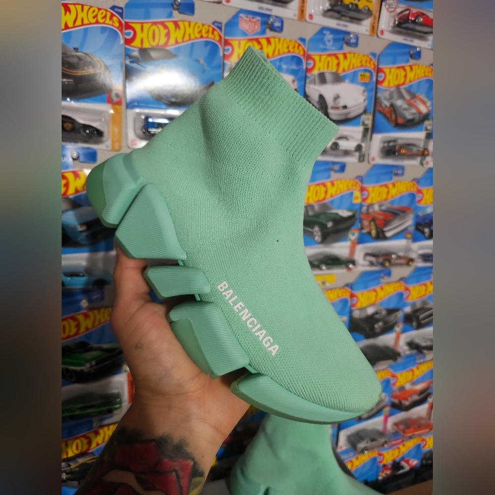 Balenciaga Speed 2.0 zise 5w